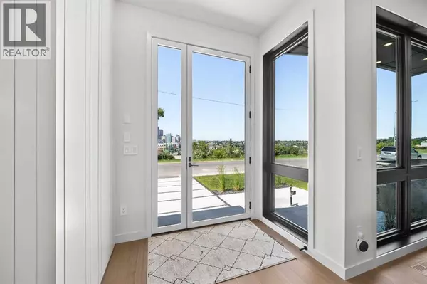 Calgary, AB T2E4S1,120 13 Street NE