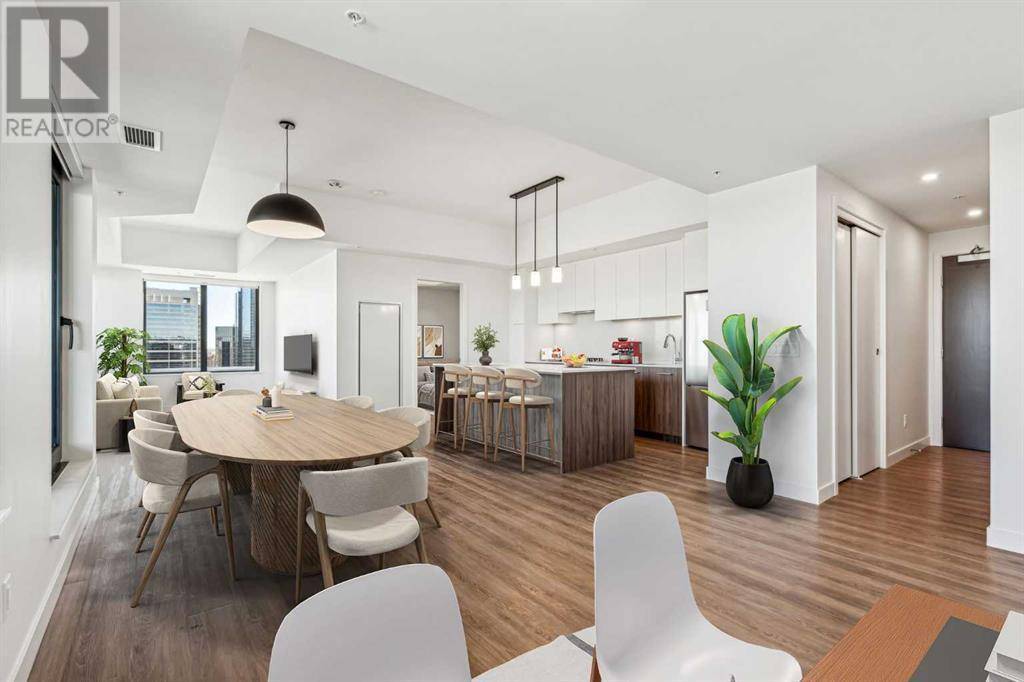 Calgary, AB T2P1R8,1701, 730 2 Avenue SW