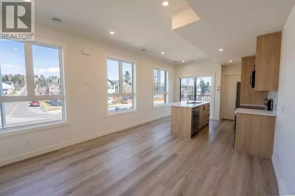 Calgary, AB T3B1H1,4903 Bowness Road NW