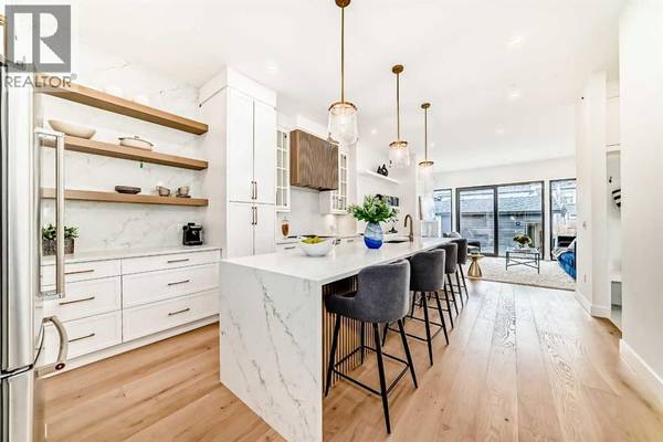 B, 2135 53 Avenue SW, Calgary, AB T3E1K9