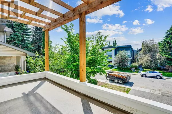 Calgary, AB T2E1Y5,602 25 Avenue NE