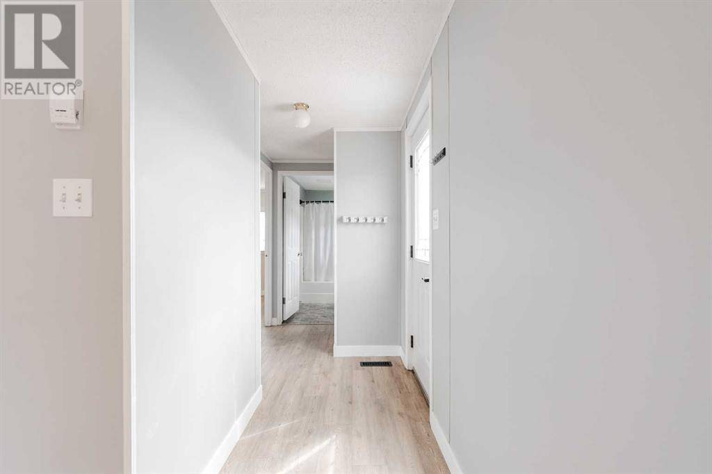 Fort Mcmurray, AB T9K2J3,125 Cokerill Crescent