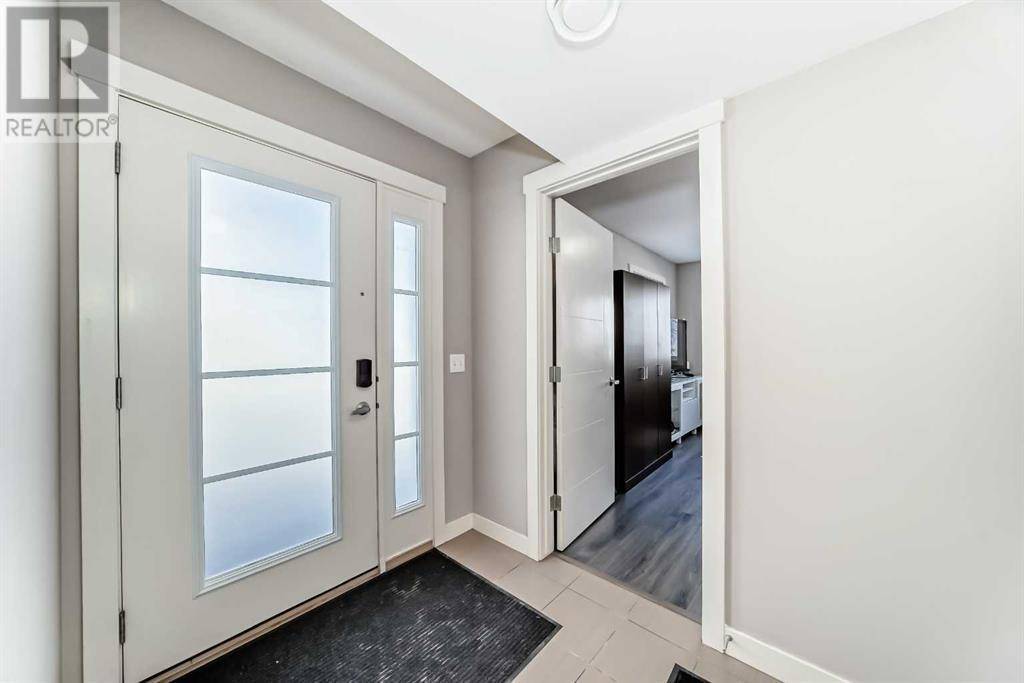 Calgary, AB T3N1B5,625 Redstone View NE