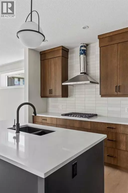 Airdrie, AB T4B5P9,163 Chinook Winds Manor SW