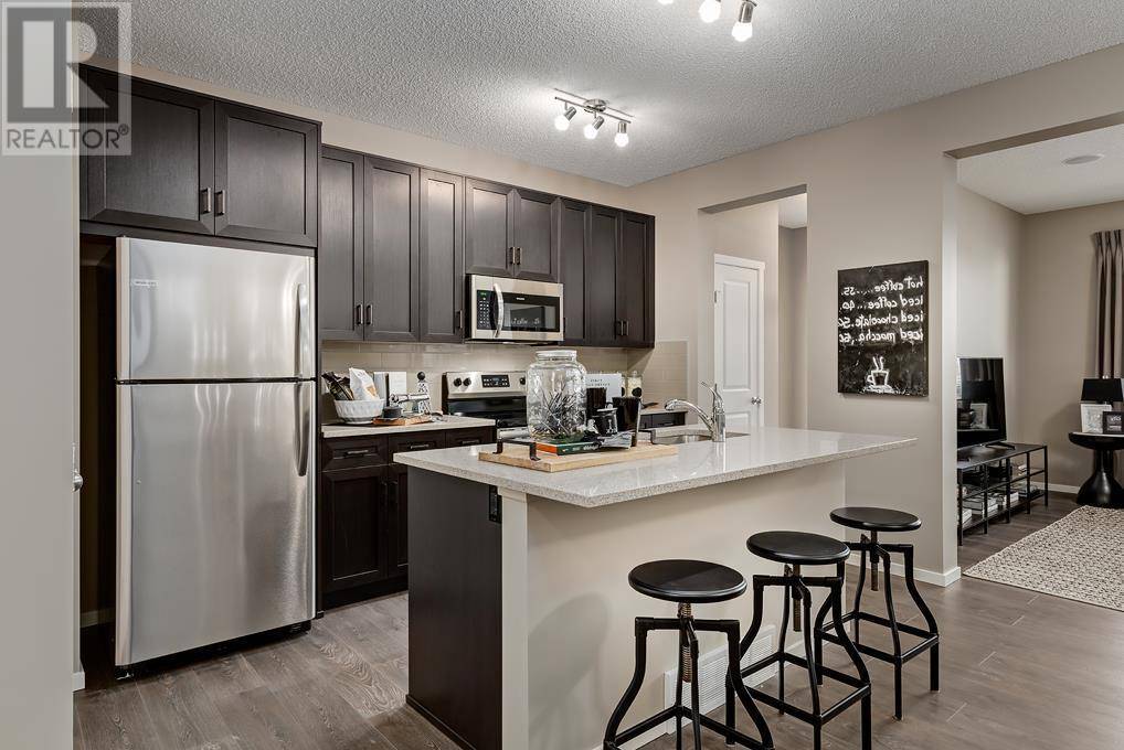 92 Bartlett Crescent SE, Calgary, AB T3S0P6
