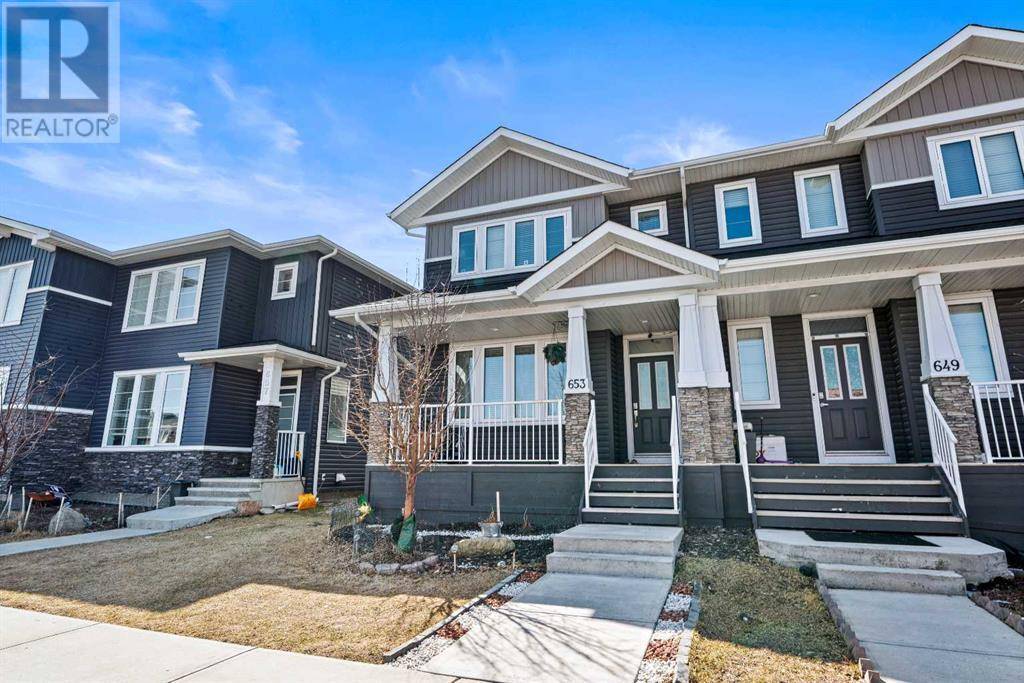 653 Redstone Drive NE, Calgary, AB T3N1L1