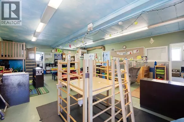 Fort Mcmurray, AB T9H2L3,101 Gregoire Crescent