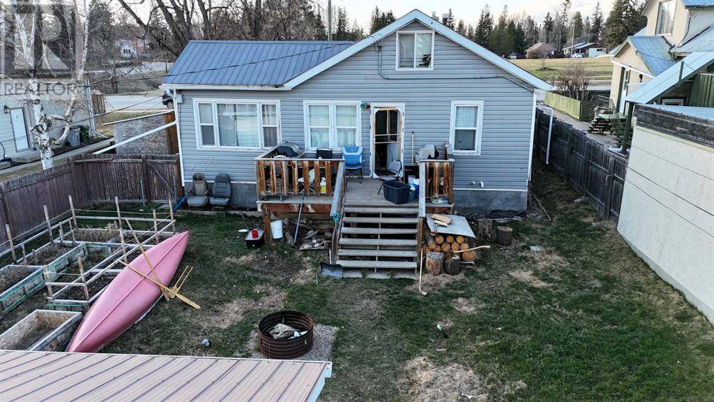 Edson, AB T7E1C6,4725 5 AVE