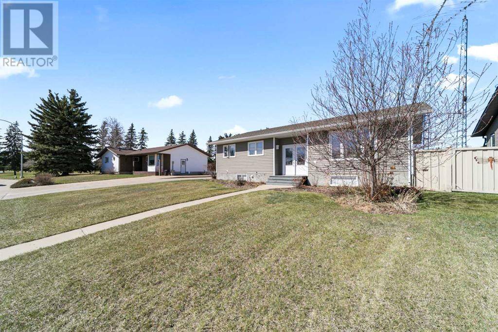 4 Meadowlark Drive, Sedgewick, AB T0B4C0