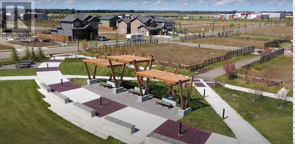 Red Deer, AB T4P0Y5,31 Toye Street