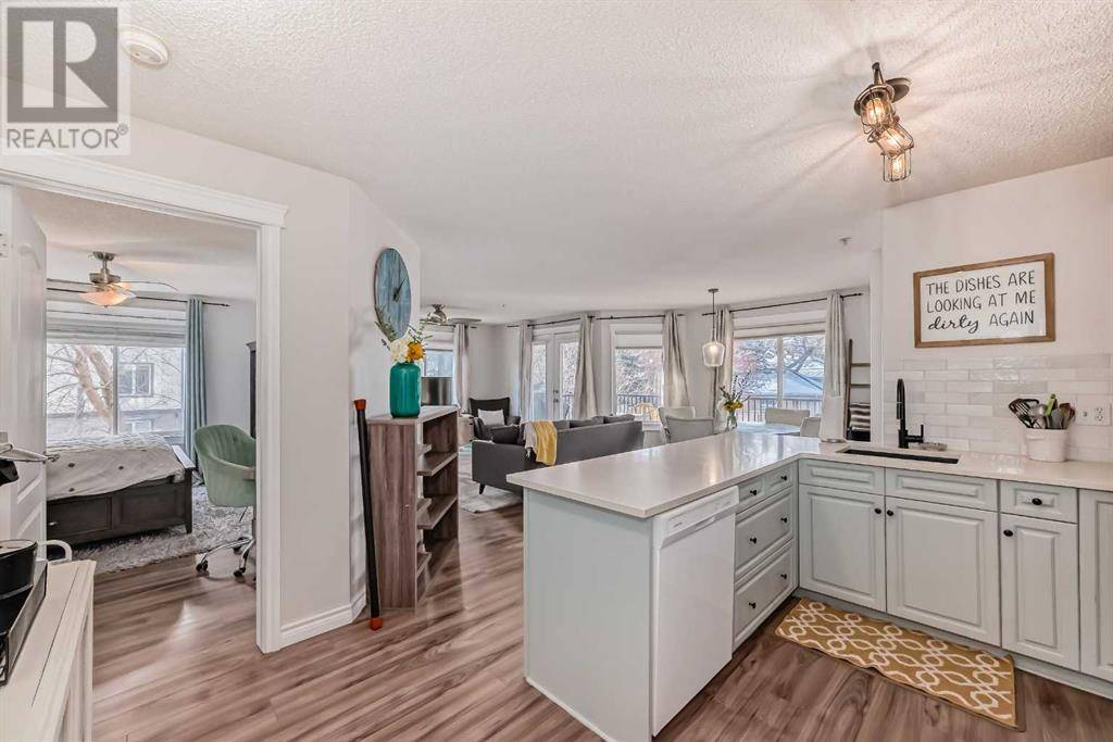 Calgary, AB T2V0G9,205, 735 56 Avenue SW