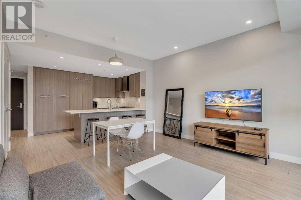 Calgary, AB T2R1C2,303, 930 16 Avenue SW