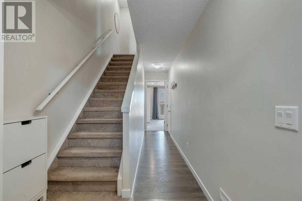 Calgary, AB T2Z1G6,357 Copperpond Landing SE