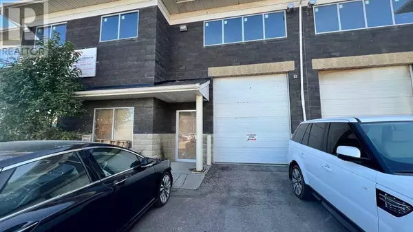 Calgary, AB T3J4N4,5150 47 Street NE #2122