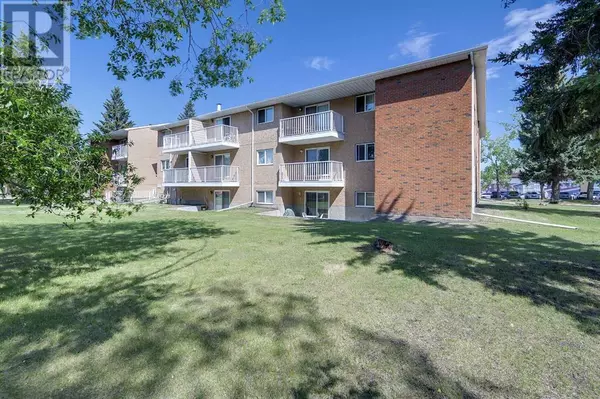 Red Deer, AB T4R1V4,202, 41 Bennett