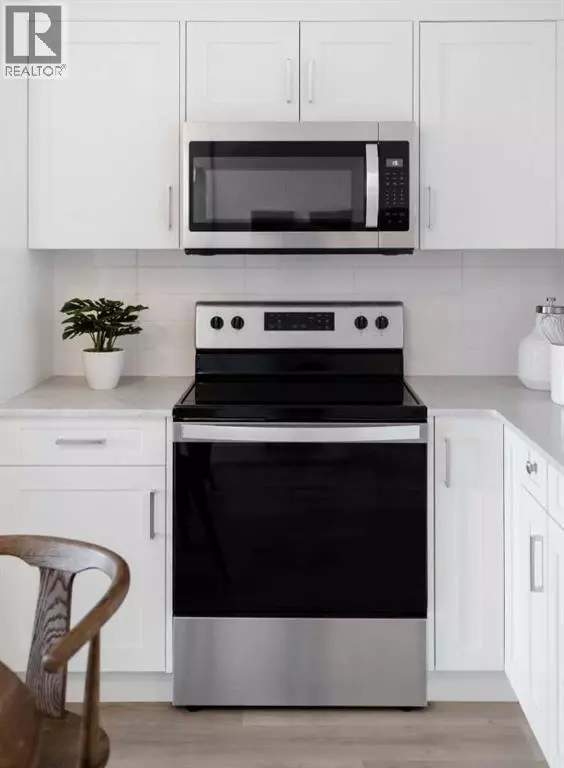 Calgary, AB T3R1Y4,2212, 430 Sage Hill Road NW