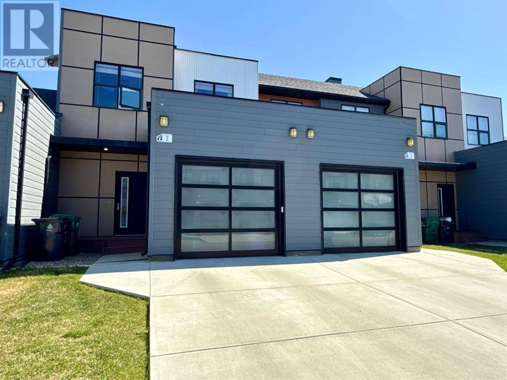 2, 81 Aquitania Circle W, Lethbridge, AB T1J5M5
