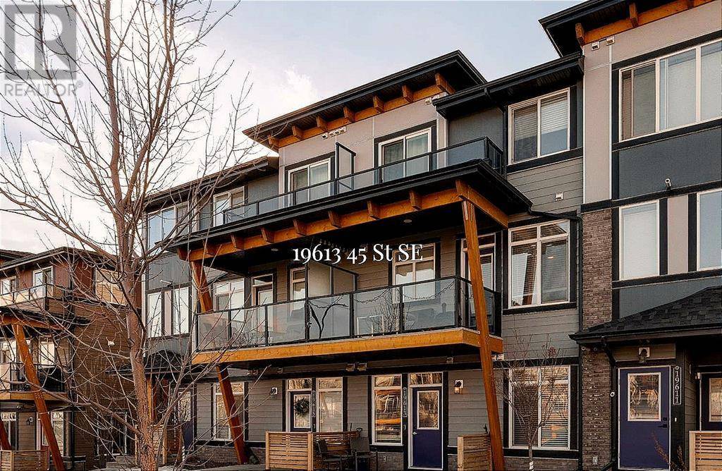 Calgary, AB T3M3A7,19613 45 Street SE