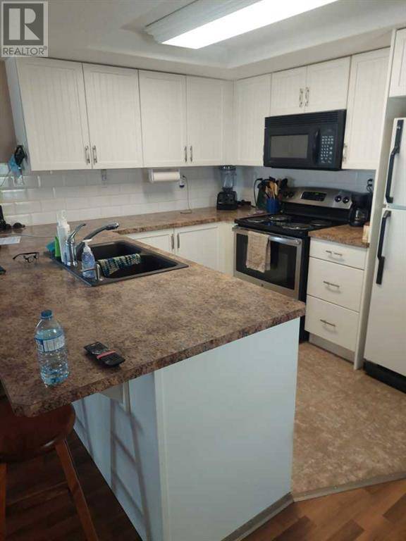 Lethbridge, AB T1K3S5,35, 1410 43 Street S