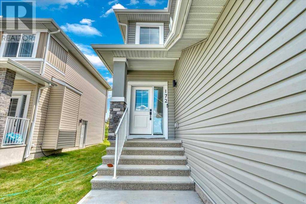 Strathmore, AB T1P0G8,172 Lakewood Circle