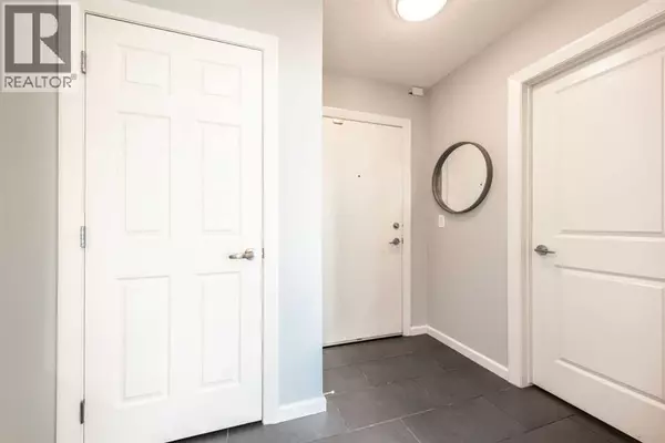 Calgary, AB T2G1E1,1307, 211 13 Avenue SE