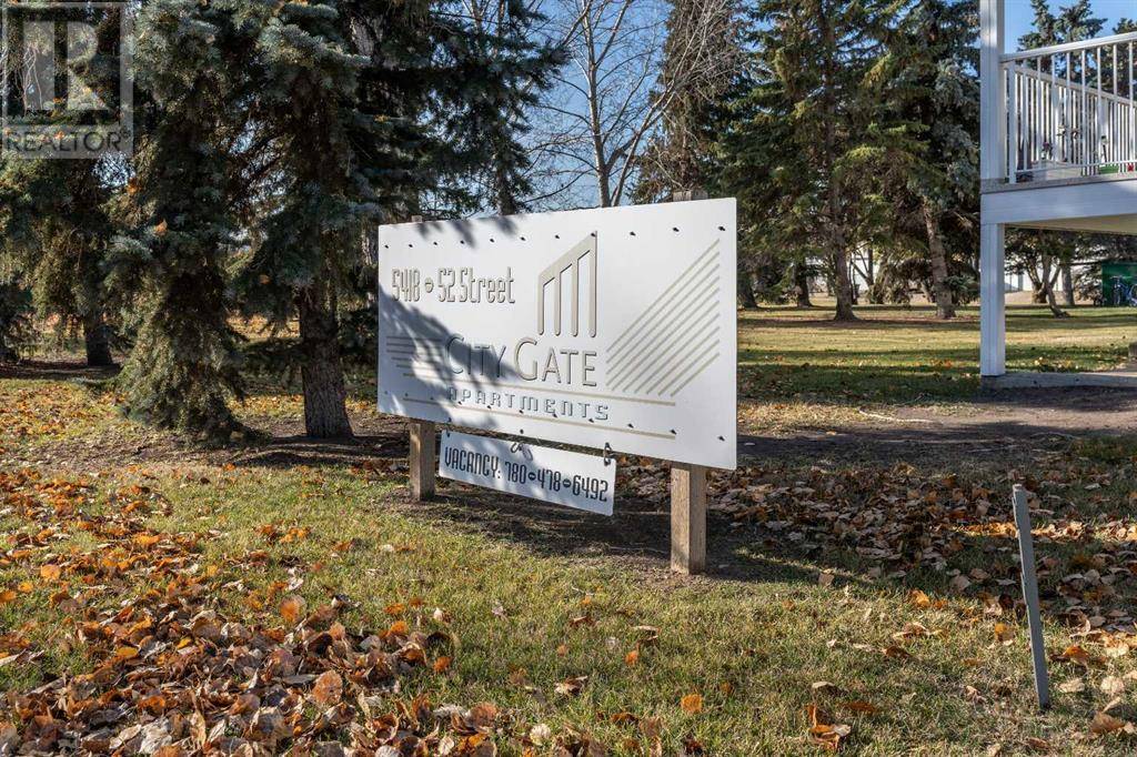 Camrose, AB T4V2J2,402, 5418 52 Street