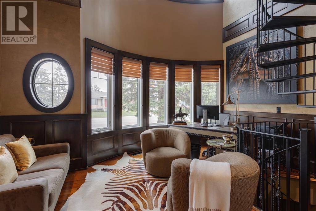 Calgary, AB T2M1Y2,915 24 Avenue NW
