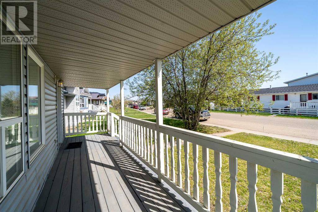 Brooks, AB T1R1H5,144 Pleasant Park Road W