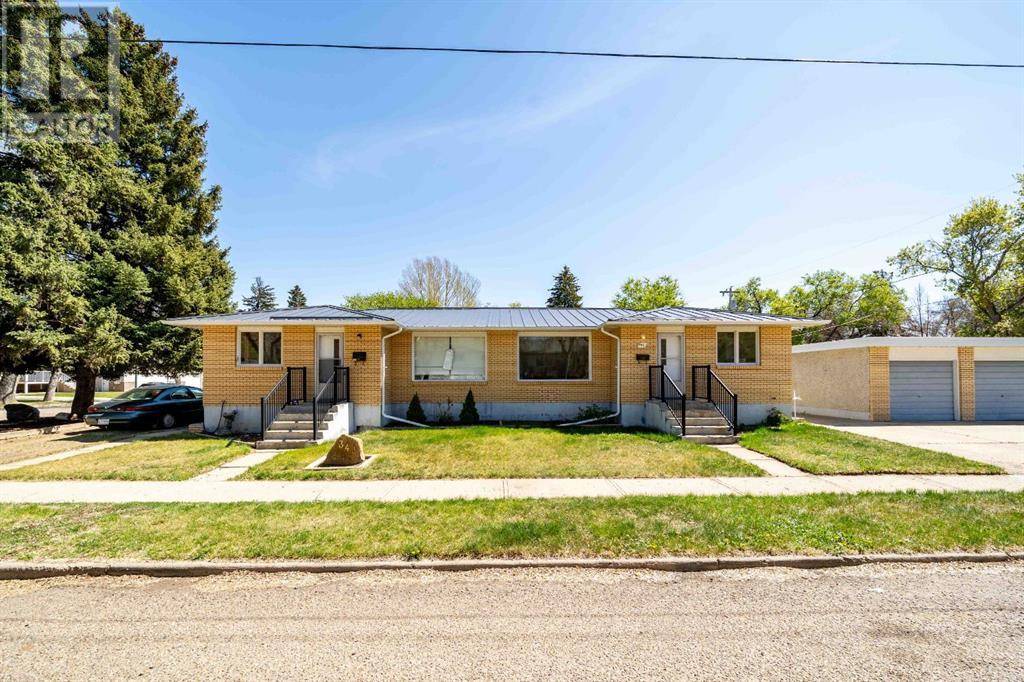 341 & 343 2 Avenue NW, Medicine Hat, AB T1A6S5