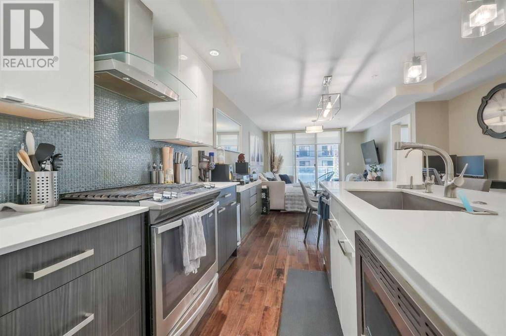 Calgary, AB T2R0S5,202, 1029 15 Avenue SW