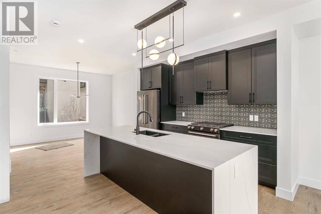 Calgary, AB T2T1E8,7, 2220 26 Avenue SW