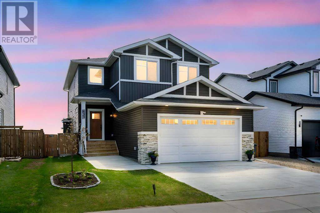 835 Lakewood Circle, Strathmore, AB T1P0G7