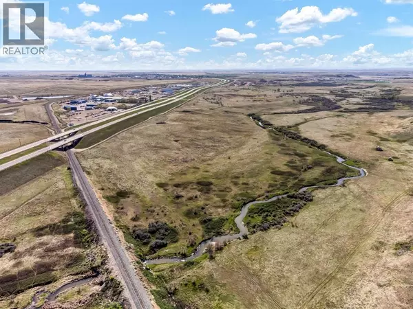 Black and White Trail, Rural Cypress County, AB T1B0G4