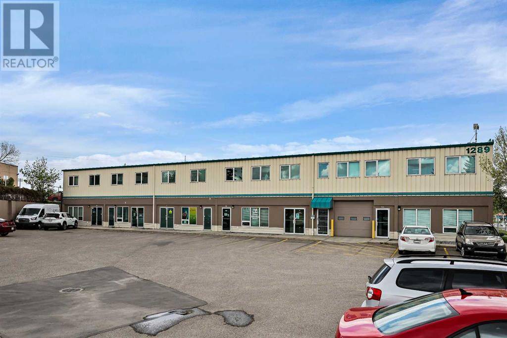 Calgary, AB T2G5M2,108, 112, 1289 Highfield Crescent SE