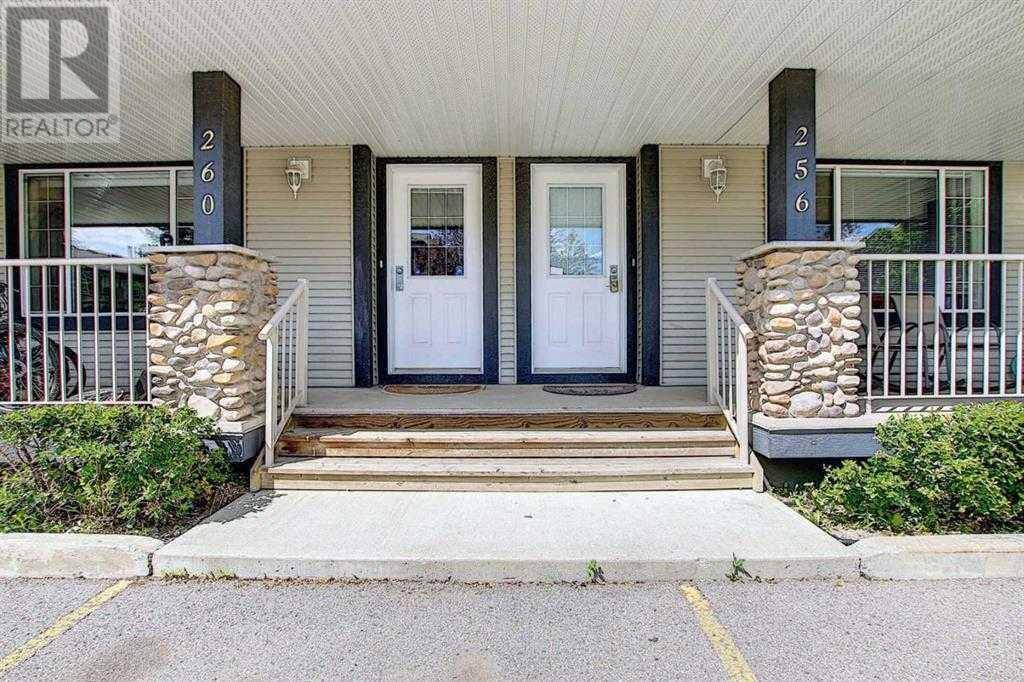 Chestermere, AB T1X1N2,260 Stonemere Place