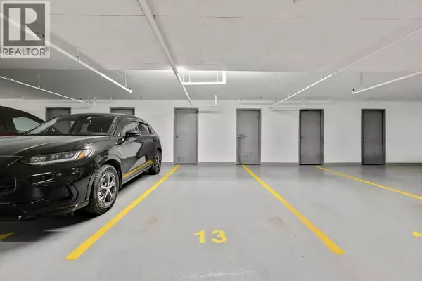 Calgary, AB T3K6L7,8117, 70 Panamount Drive NW