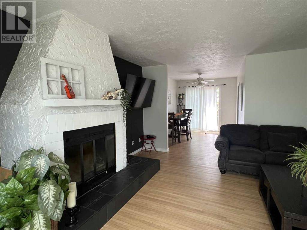 Edson, AB T7E1A5,4237 5 Ave