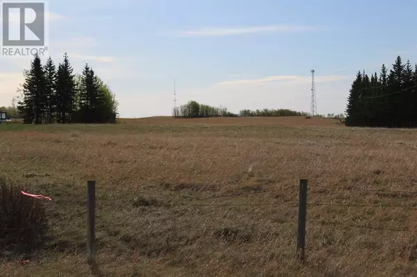 22 Glenview Road, Rural Rocky View County, AB T4C1A2