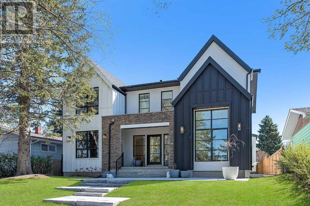 83 Lissington Drive SW, Calgary, AB T3E5E4