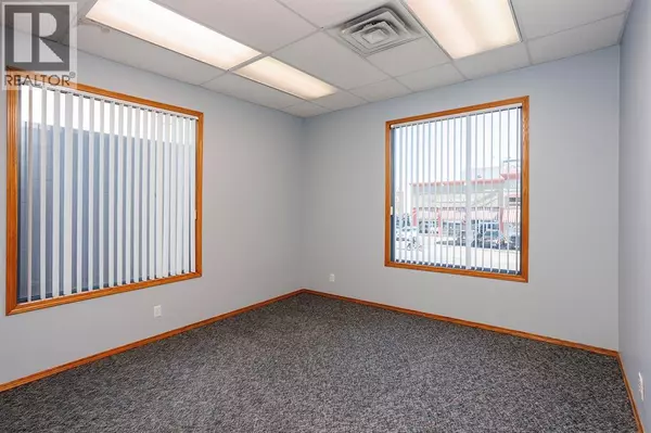 Red Deer, AB T4N4H3,202, 4802 51 Avenue