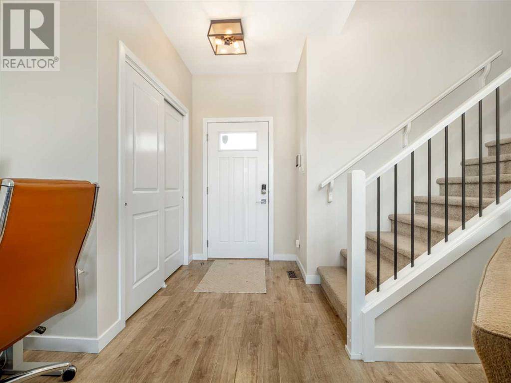 Lethbridge, AB T1J5M1,563 Moonlight Lane W