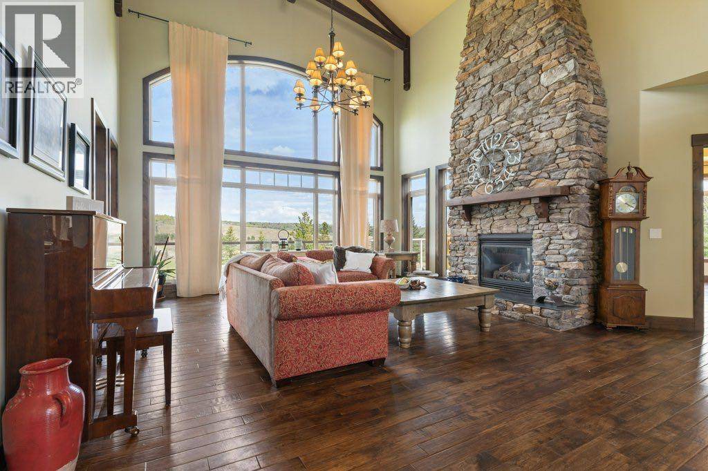 Rural Foothills County, AB T0L1W2,316042 160 Avenue W