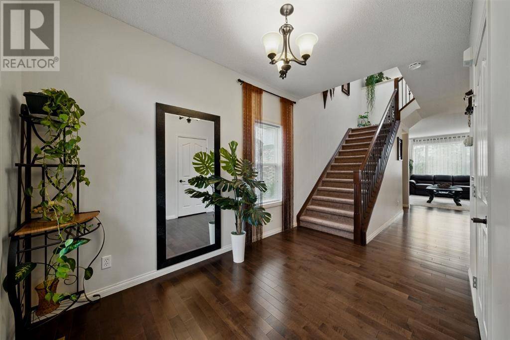 Calgary, AB T3M0G2,327 Cranleigh View SE