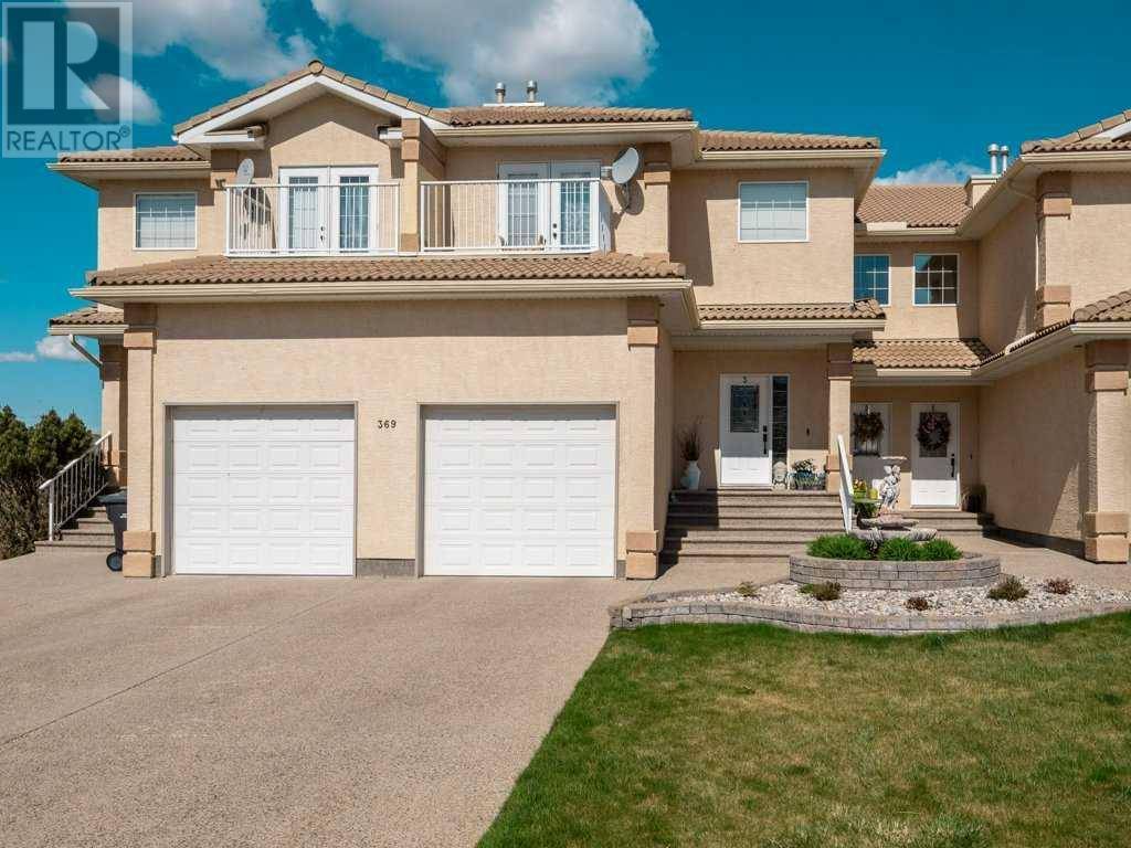 3, 369 Canyon Boulevard W, Lethbridge, AB T1K6V2