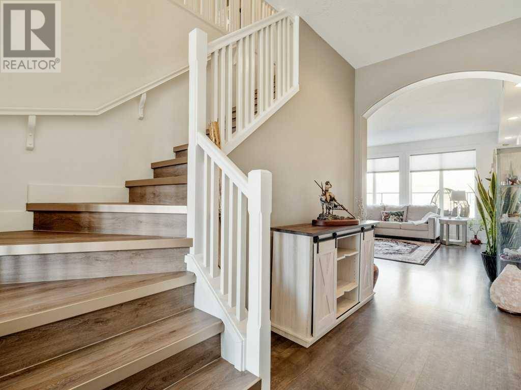Lethbridge, AB T1K6V2,3, 369 Canyon Boulevard W