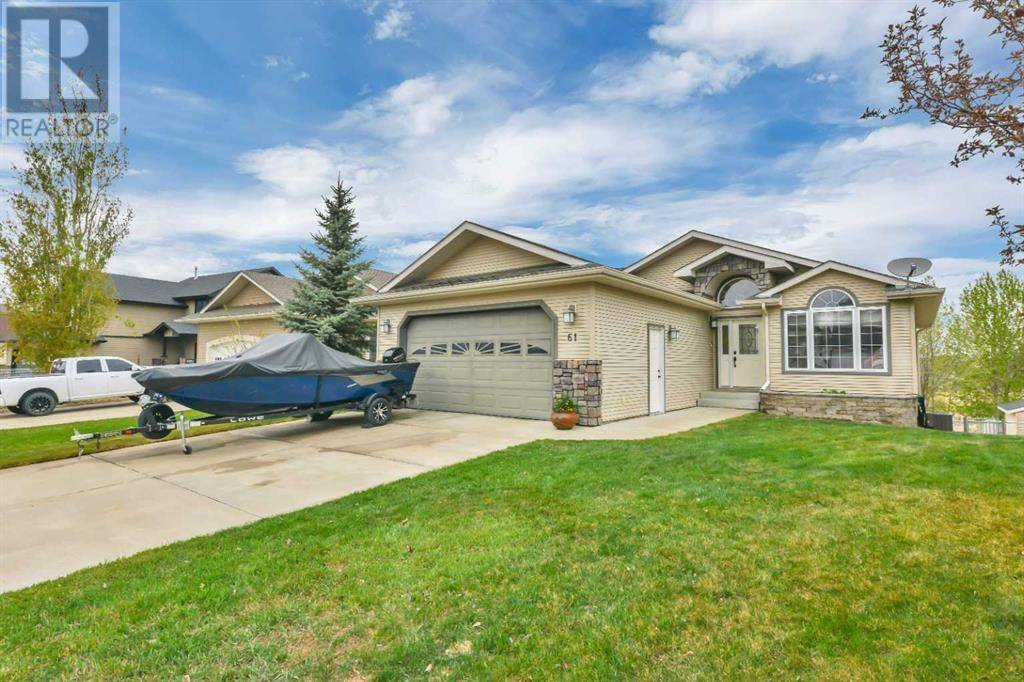 Blackfalds, AB T4M0G3,61 Pondside Crescent
