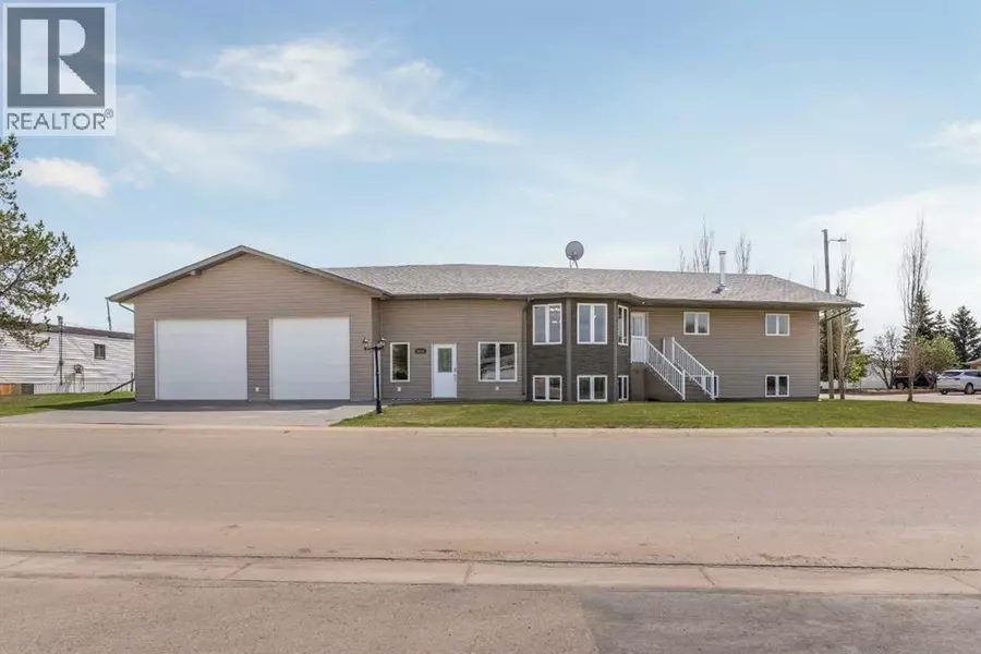 5416 46 Avenue, Forestburg, AB T0B0H7