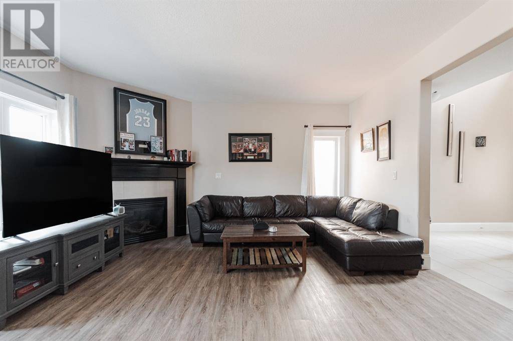 Fort Mcmurray, AB T9K0X2,200 Diamondstone Ridge
