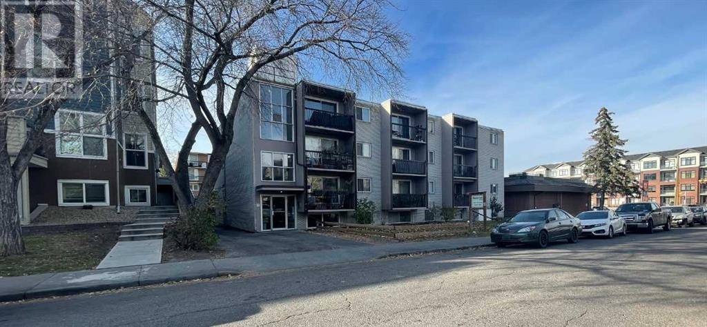 Calgary, AB T2T4E2,1815 16a Street SW