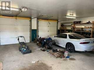 Medicine Hat, AB T1A1W2,730 12 Street SE